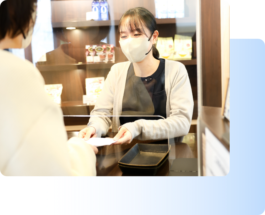 一宮市・春日井市・大垣市の薬局・調剤薬局で働くスタッフ